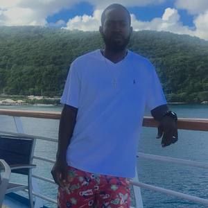 Meet your Posher, Desmond